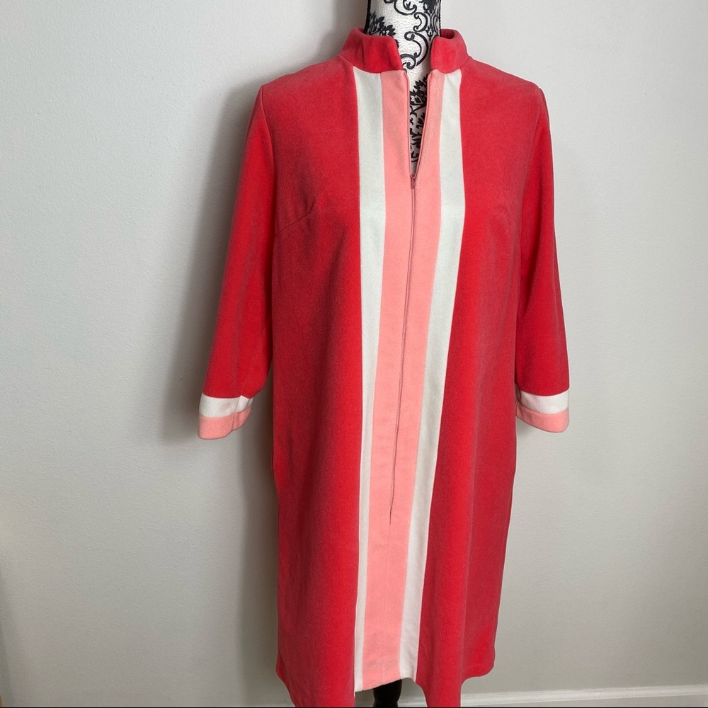 Vintage 1970s Vanity Fair House Dress 14